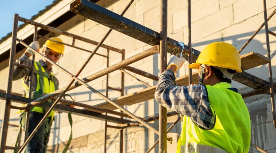 Professional fairlawn roofing services in Bathgate, ND